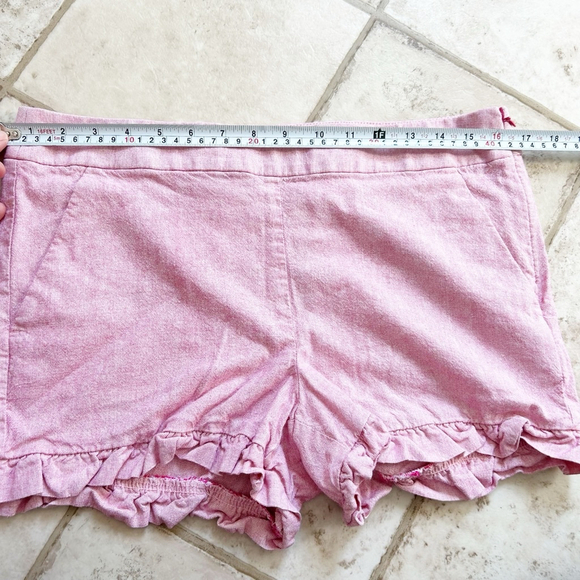 Women's LOFT Shorts Size 6 Pink Ruffle Hem With Pockets Side Zipper Closure - Picture 7 of 9